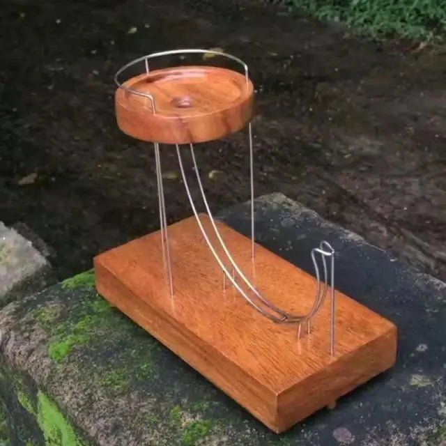 Kinetic Art Perpetual Motion Machine